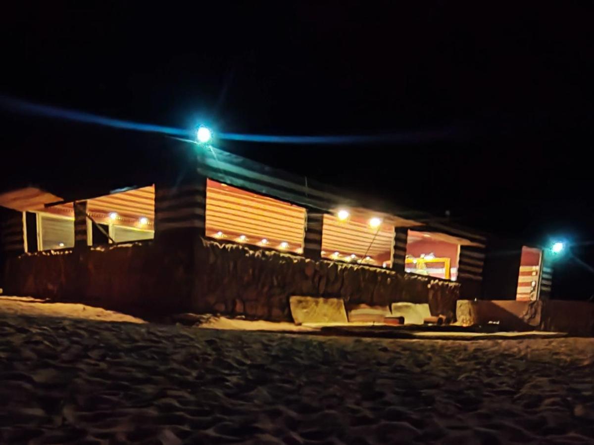 Rotana Camp Hotel Wadi Rum Exterior photo